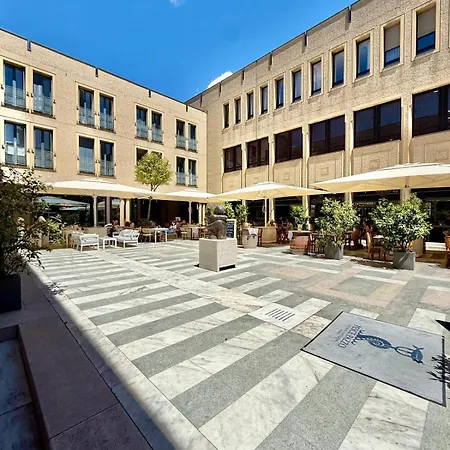 Park - Free Parking